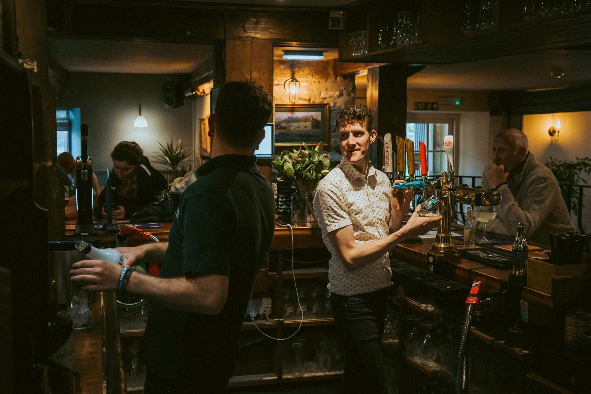 The Heathfield Inn Honiton Extérieur photo